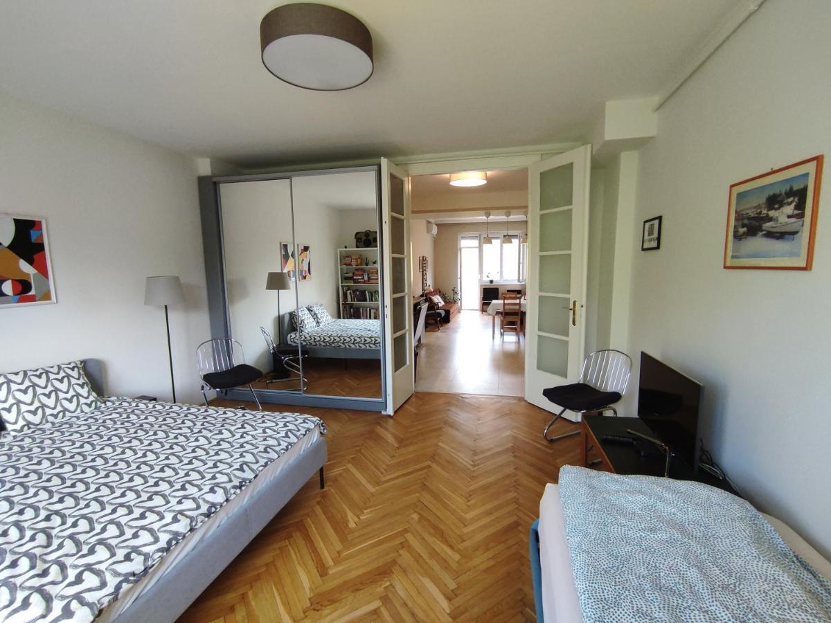 Park View, Close To River, Ac, Bauhaus Vibe, 2 Balconies Budapest Exterior photo